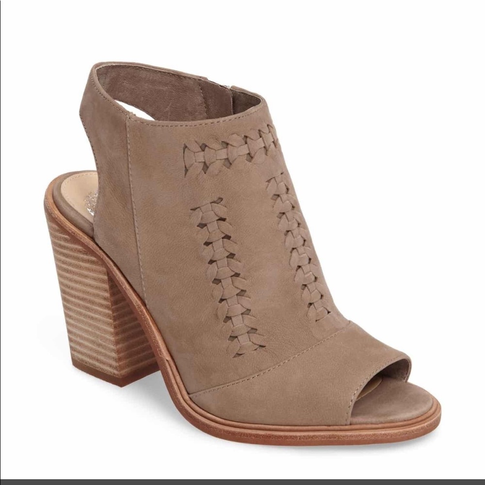Vince Camuto Katri